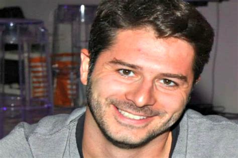 Μίρκα παπακωνσταντίνου, ρένια λουιζίδου, παύλος ορκόπουλος, γιώργος γιαννόπουλος, βάσω λασκαράκη, μελέτης ηλίας, αλέξανδρος μπουρδούμης, ιωάννα ασημακοπούλου, βίβιαν. Αλέξανδρος Μπουρδούμης: "Έκαψε" πασίγνωστη ηθοποιό! Ποια παντρεύτηκε και δεν το πήραμε χαμπάρι;