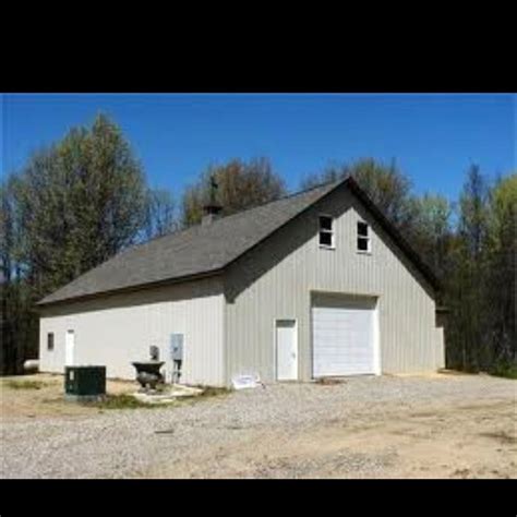 Have you ever tried to find a stylish or even cute shops with living quarters. Metal shop with upstairs living quarters. Like!! | Garage ...
