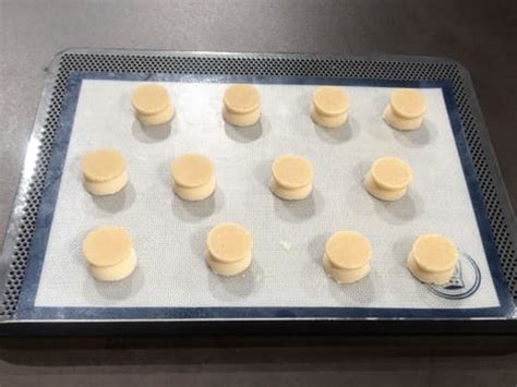 Bûche façon Paris - Brest Notre recette illustrée