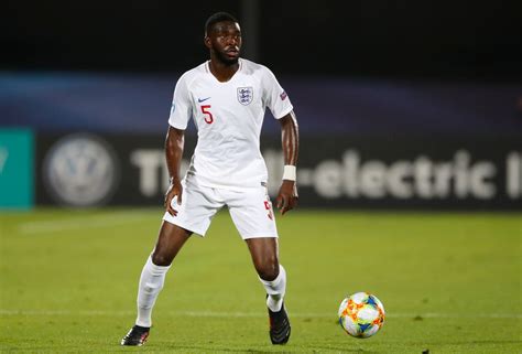 In Focus England Newcomer And Chelsea Defender Fikayo Tomori Sports Mole