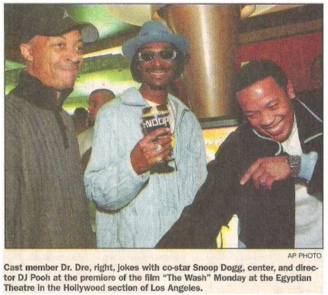 Dr Dre With Snoop Dogg Dj Pooh At The Wash Premiere Newspaper
