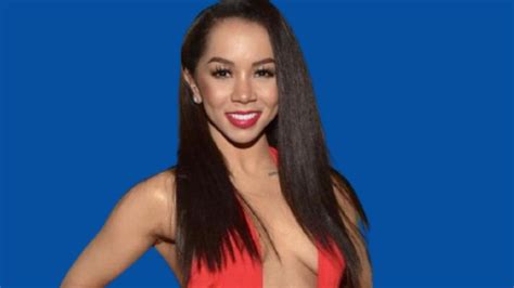 Watch Brittany Renner Throws Water On Omar Martinez After He Brings Up