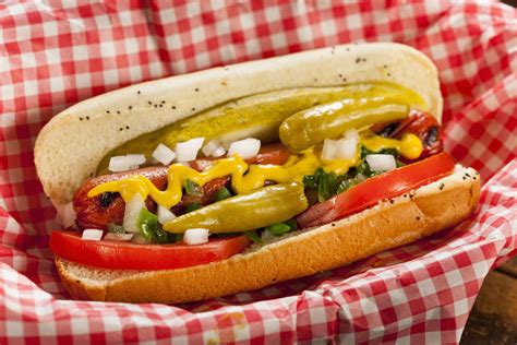 A History Of The Chicago Style Hot Dog Thrillist