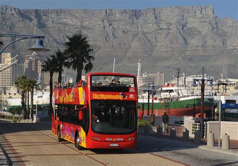 Visiting Cape Town Cape Town By Bus Ceetiz