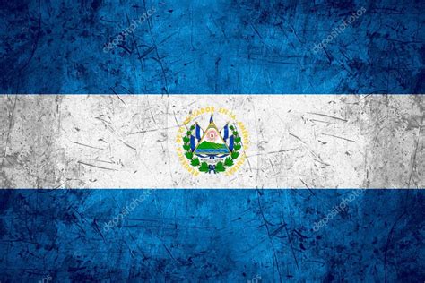 Bandera El Salvador — Foto De Stock © Miro Novak 90780814