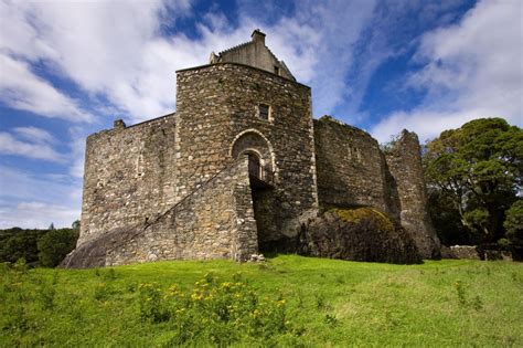 Dunstaffnage Castle On The North West Coast Of Scotland Luoghi