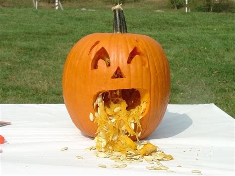 10 Spectacular Funny Jack O Lantern Ideas 2022