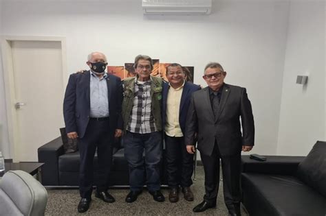 Roberto Jeferson Oficializa Nilvan Ferreira Como Novo Presidente Do Ptb