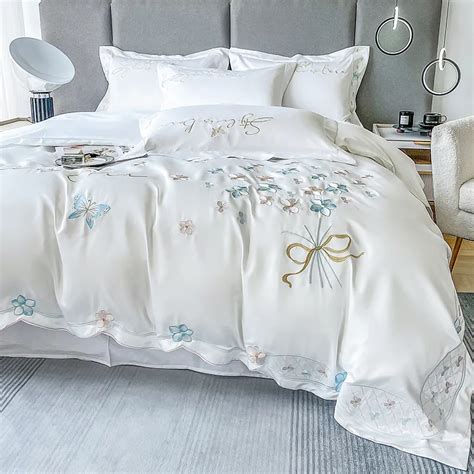 Bedding Set Luxury 120s Pure Egyptian Cotton Exquisite Embroidery Duvet