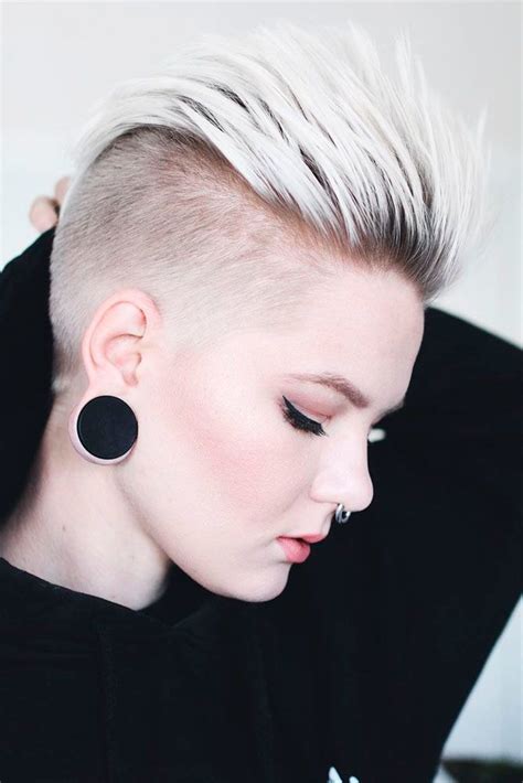 Platinum Blonde Spiky Taper Fade Shorthairstyles Blondehairstyles ★ A