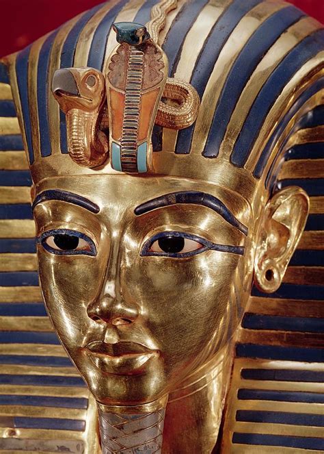 The Gold Mask From The Treasure Of Tutankhamun C1370 52 Bc C1340 Bc