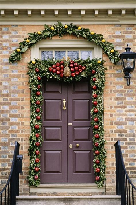35 Christmas Door Decoration Ideas That Will Have Santa Doing A Double