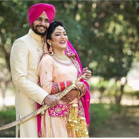 Aggregate More Than 143 Punjabi Marriage Pose Latest Vn