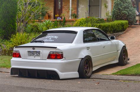 Toyota Chaser In Driveway Jzxpanda Jdm