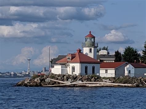 Alki Point Lighthouse
