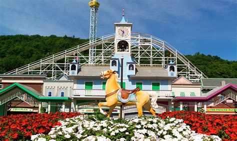 The Oldest Amusement Park In America Is Connecticuts Lake Compounce