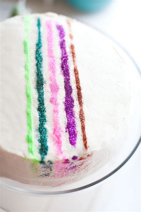 15 Fantastic Cake Decorating Techniques To Learn