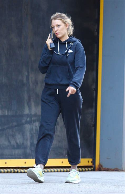 Blake Lively In A Black Sweatsuit Was Seen Out In New York 04222022