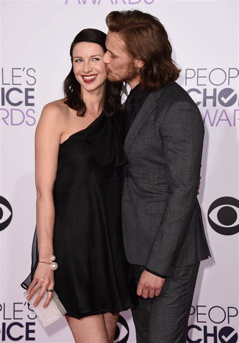 caitriona balfe and sam heughan at the 2015 people s choice awards outlander 2014 tv series