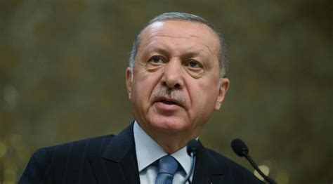 Hürriyet yazarı abdulkadir selvi, bugünkü köşesinde chp lideri kemal kılıçdaroğlu'nun 'kontrollü hürriyet yazarı abdulkadir selvi, cumhurbaşkanı recep tayyip erdoğan'ın chp genel başkanı. Abdulkadir Selvi: Erdoğan, dönemin Jandarma Genel Komutanı ...