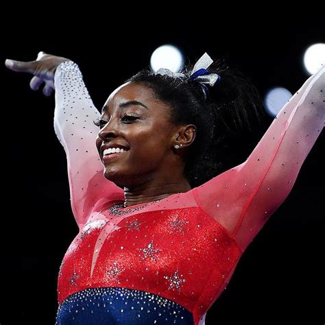 Video Simone Biles Wins 21st Medal At World Championships Becky Downie Gymnastics