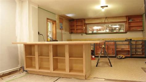 With only basic woodworking skills, a tablesaw, and a few simple tools, you can make custom cabinets for your home or shop. DIY Kitchen Island | Knock It Off! | The Live Well Network