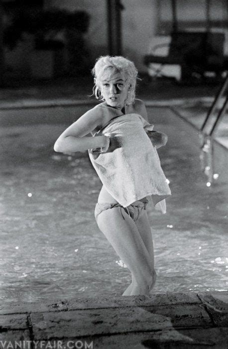 Poze nud cu Marilyn Monroe nepublicate până acum în noul număr