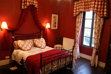 Weitere ideen zu rotes schlafzimmer, schlafzimmer, zimmer. schlafzimmer rot-bett dekorieren mit roter bettdecke ...
