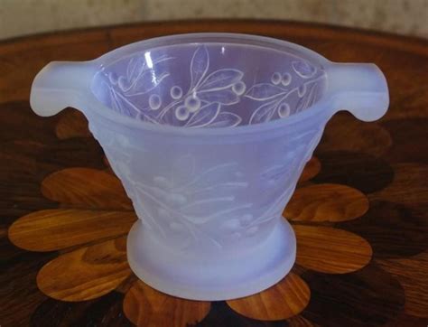 Etling Opalescent Glass Flower Pot With Raised Decoration French Glass