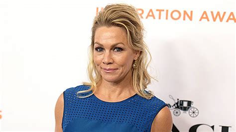 Jennie Garth Reacts To Plastic Surgery Diss Trolls Attacked Her On Ig