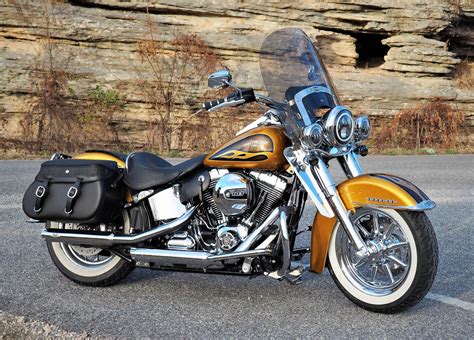2016 Softail Deluxe Hard Candy Gold - Harley Davidson Forums