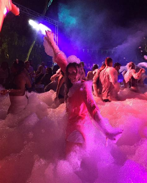 Milwaukee Foam Machine Rental Wisconsin Foam Party Rental — Willie Fun Events Milwaukee