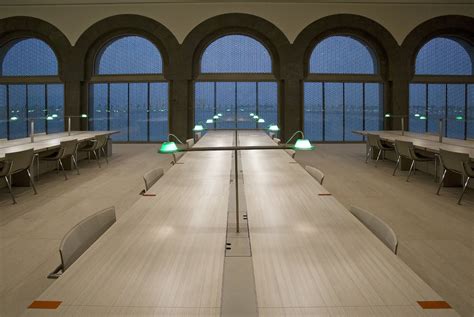 Photo courtesy the museum of islamic art. Museum Of Islamic Art In Doha By I. M. Pei | iDesignArch ...