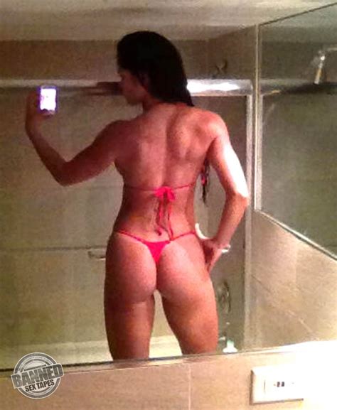 Michelle Lewin Fully Naked At Largest Celebrities Archive
