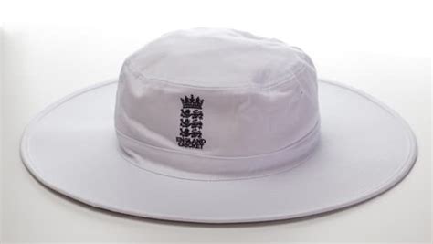 Nottinghamshire County Cricket Club England White Sunhat Large