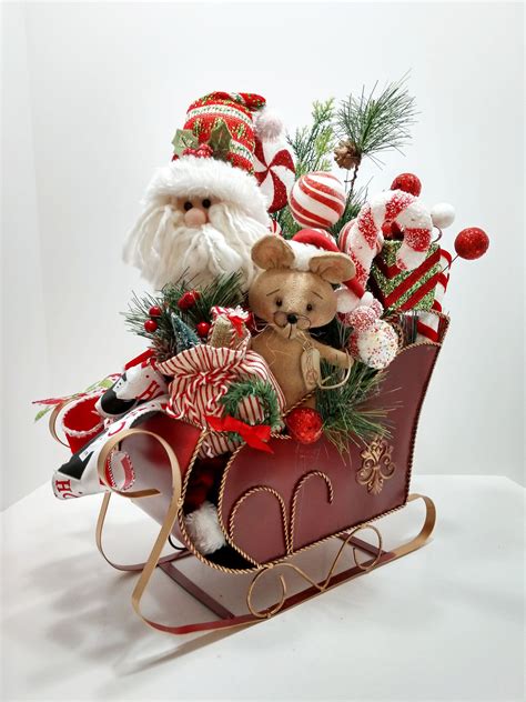 Santa Sleigh Centerpiece Santa Arrangement Table Etsy Christmas Wreaths Diy Easy Christmas