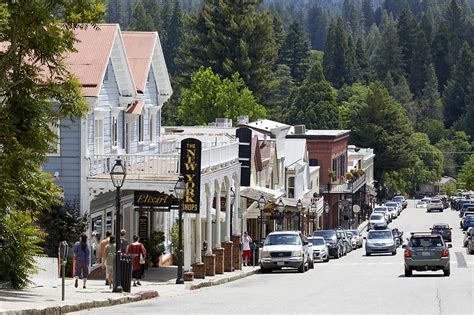 15 Picturesque Small Towns In Northern California Worth A Visit