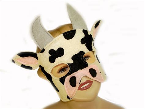 Childrens Farm Barnyard Animal Cow Felt Mask Magical Attic
