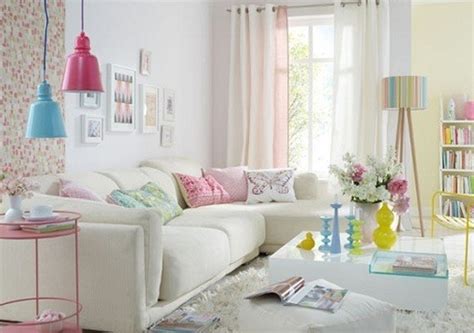 20 Living Rooms With Beautiful Pastel Colors