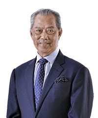 He entered the prime minister's office at 8am to begin his muhyiddin was greeted by chief secretary to the government mohd zuki ali before being taken to level 5, which houses the prime minister's office. Perutusan Tahun Baharu 2021 - Prime Minister's Office of ...