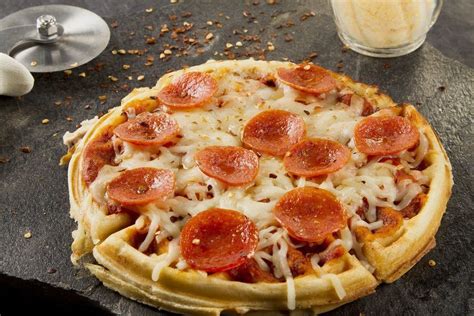 Receta 】 Pizza Waffle │ Una Pizza Muy Keto Y Deliciosa