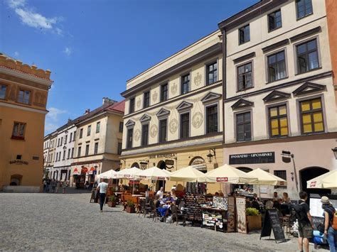 Oferta rynku nieruchomości w lublinie jest szeroka i dostosowana do potrzeb potencjalnych nabywców oraz ich preferencji. Rynek w Lublinie