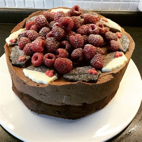 Mary berry celebration chocolate mousse cake. Mary Berry chocolate celebration cake | Family baking ...