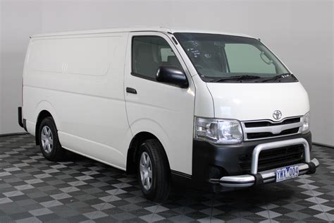 2011 Toyota Hiace Lwb Kdh201r Turbo Diesel Automatic Van Auction 0001