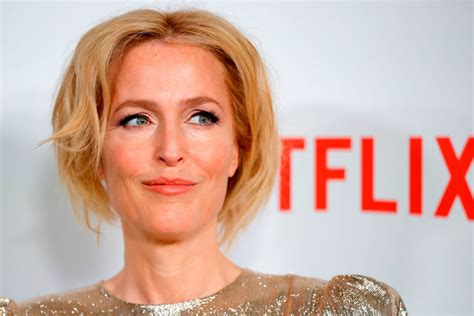 Is Gillian Anderson Married And What Is The Fall Stars Net Worth