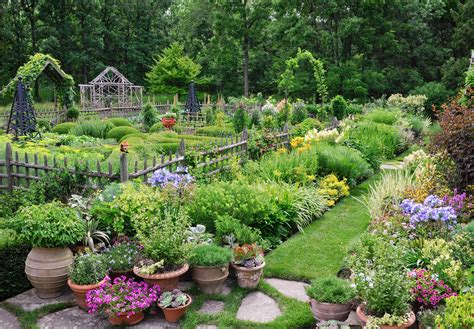 5 Additions That Improve Any Homes Backyard 2020 Guide The Modern