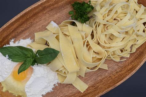 pappardelle tagliatelle - Lilly's Fresh Pasta