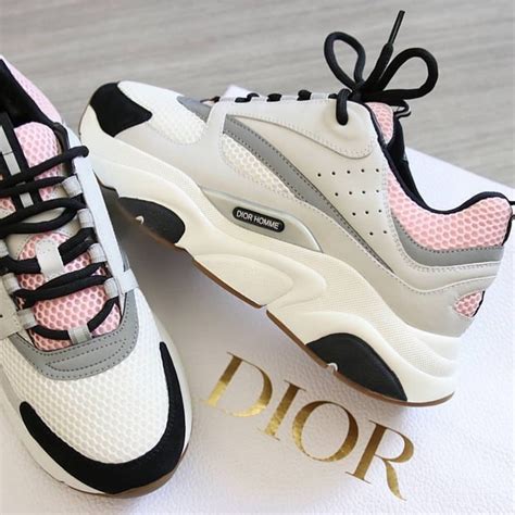 Dior B22 Sneakers Highest Quality And Includes Dust Bag And Box