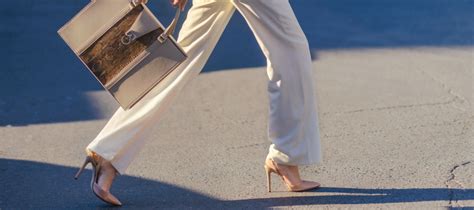 Achieving Effortless Style with Luxury Fashion: Mixing High-End and Ev