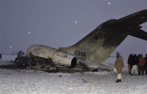 Un Avion Des Forces Américaines Sécrase En Afghanistan Le Devoir